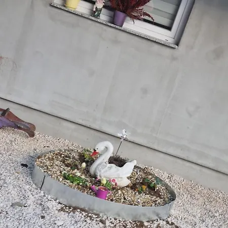 Vikendica Za Odmor Vakantiehuis